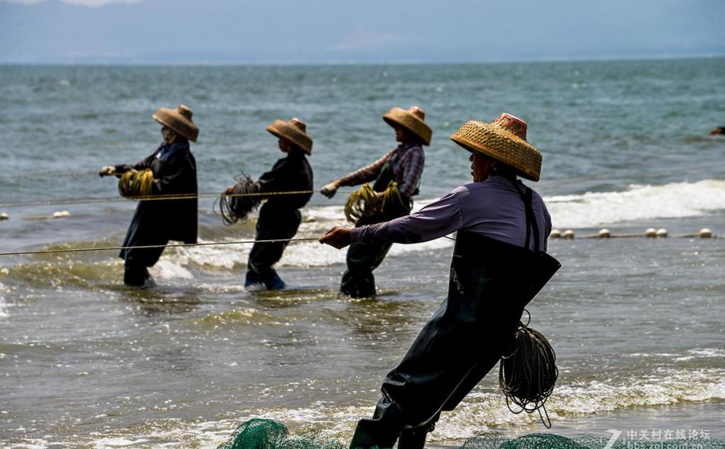 周末中山周邊自駕游：相約陽春春灣石林、挑戰(zhàn)玻璃棧道、陽西拖網(wǎng)捕魚2天自駕