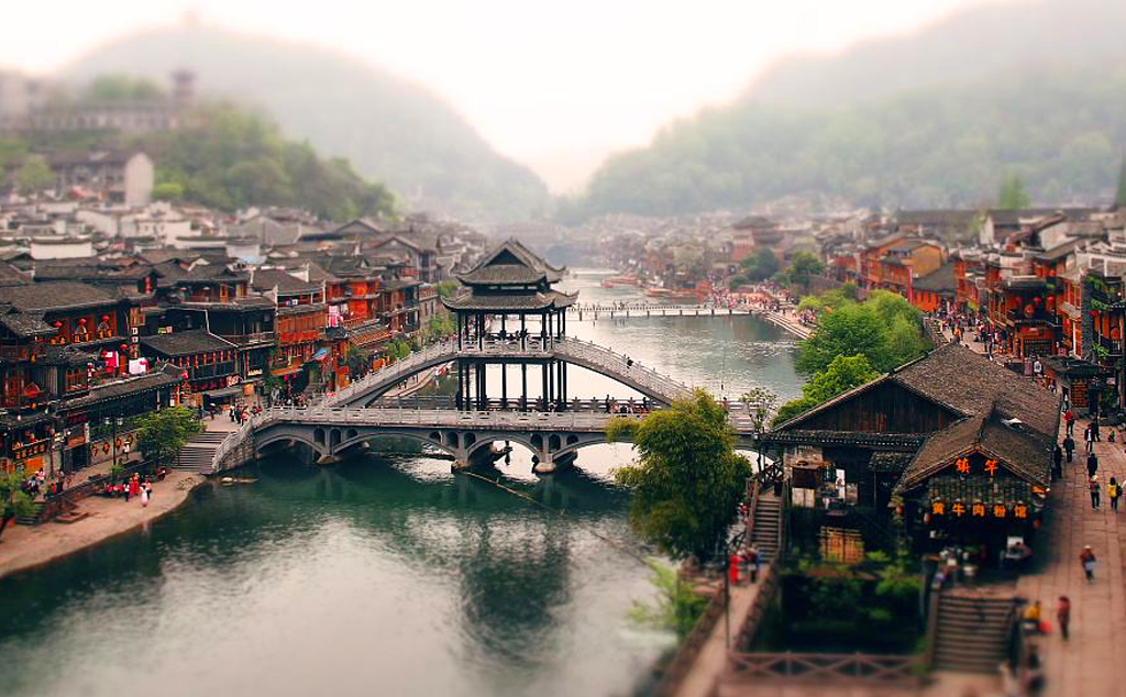 北京出發(fā)豫湘貴9日自駕游：鳳凰古城-梵凈山-鎮(zhèn)遠(yuǎn)舞陽(yáng)河9日旅拍自駕游
