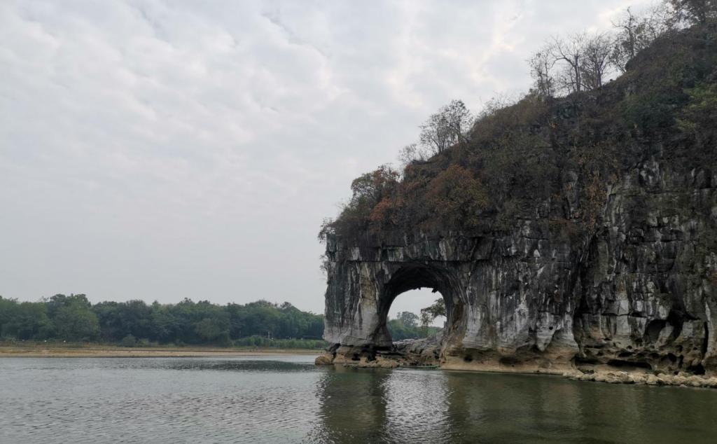 桂林集合桂林陽朔3日自駕路書：桂林象鼻山-世外桃源-興坪漓江-印象劉三姐3日自駕游