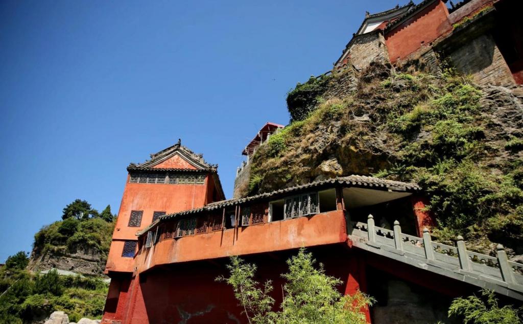 西安出發(fā)湖北十堰2日自駕路書：丹江口武當(dāng)山-太子坡-南巖-金頂2日十堰自駕游