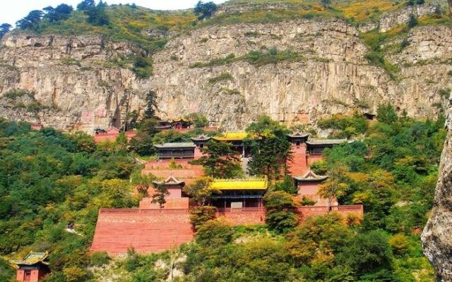 北京出發(fā)恒山賞最美秋色、晉華宮深處探秘 古韻大同3日自駕之旅