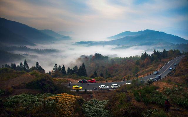 濟南出發(fā)安徽賞秋自駕游：黃山宏村-塔川秋色-徽州醉美218線休閑5日自駕游