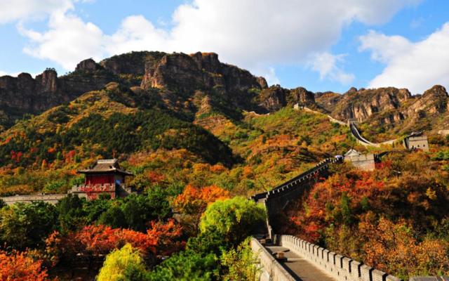 北京出發(fā)河北2日自駕游：黃崖關(guān)賞秋，穿越十八彎，享五星阿爾卡迪亞住宿2日自駕