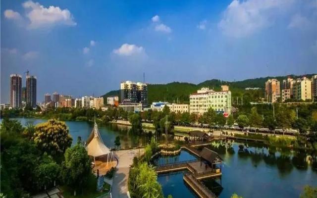 武漢出發(fā)荊門2日自駕游：漳河風(fēng)景區(qū)—龍泉公園—千佛洞森林公園2天自駕活動