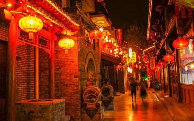 重慶到山西6日自駕游：洛陽-司徒小鎮(zhèn)-龍門石窟-昆山掛壁-晉陜豫年味6日自駕游