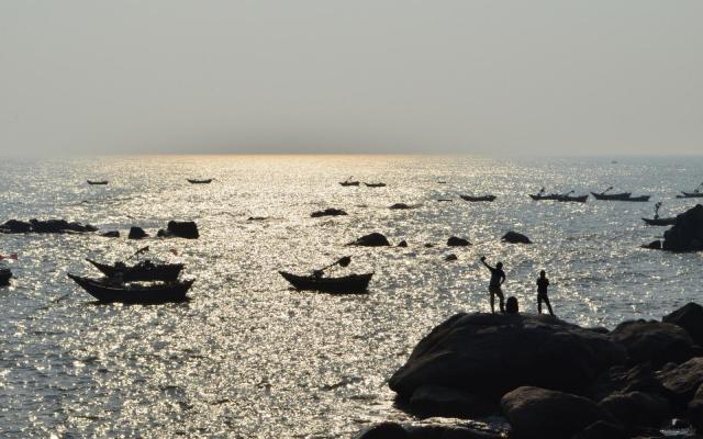 重慶到硇洲島 特呈島6日自駕游：金沙灣觀海長廊-赤坎老街-三墩港口-欽州最美海上公路6日自駕游
